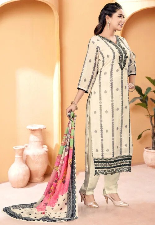best women's clothing websites in surat