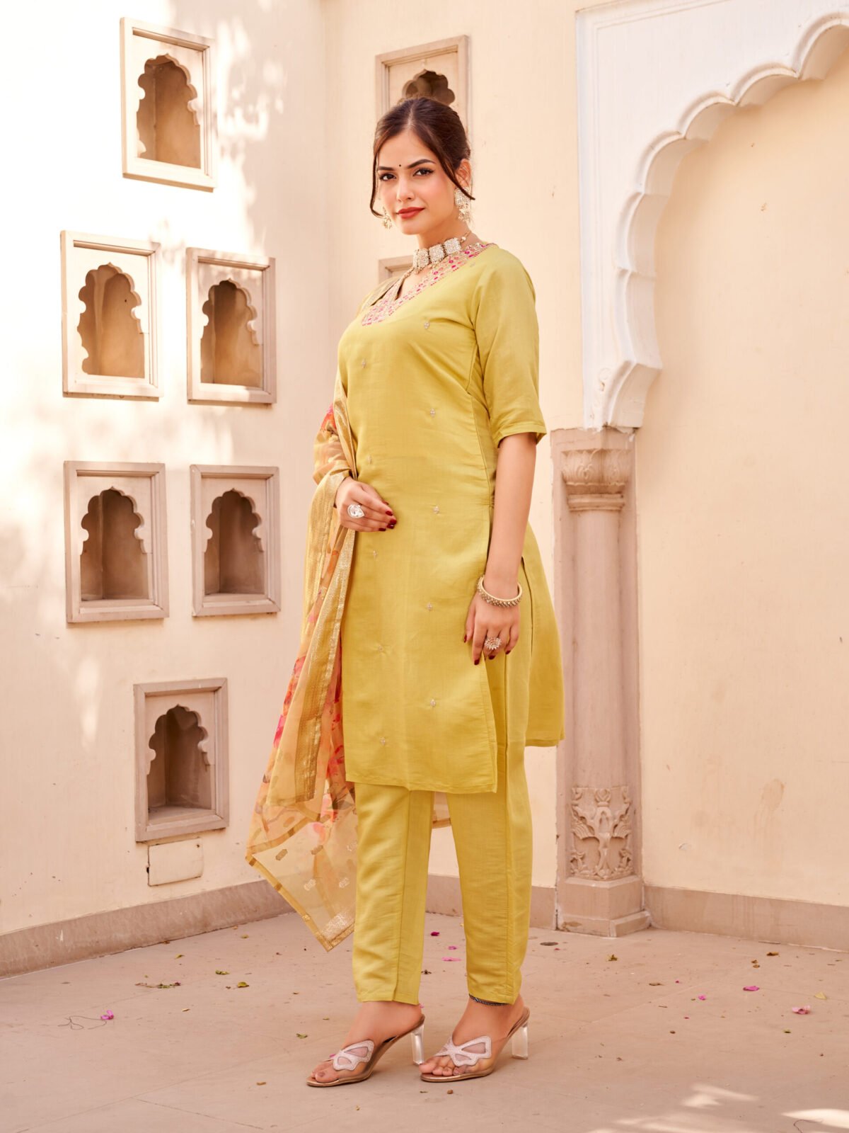 best women's clothing websites in surat