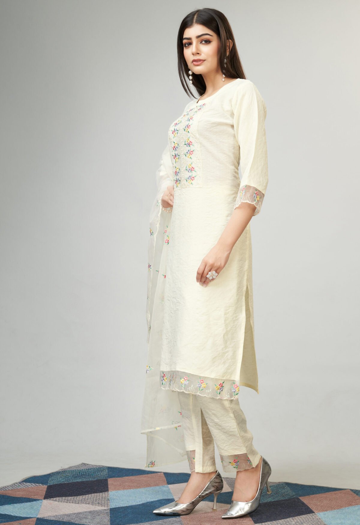 best women's clothing websites in surat