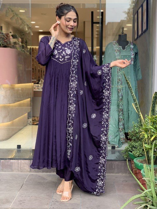 best women's clothing websites in surat