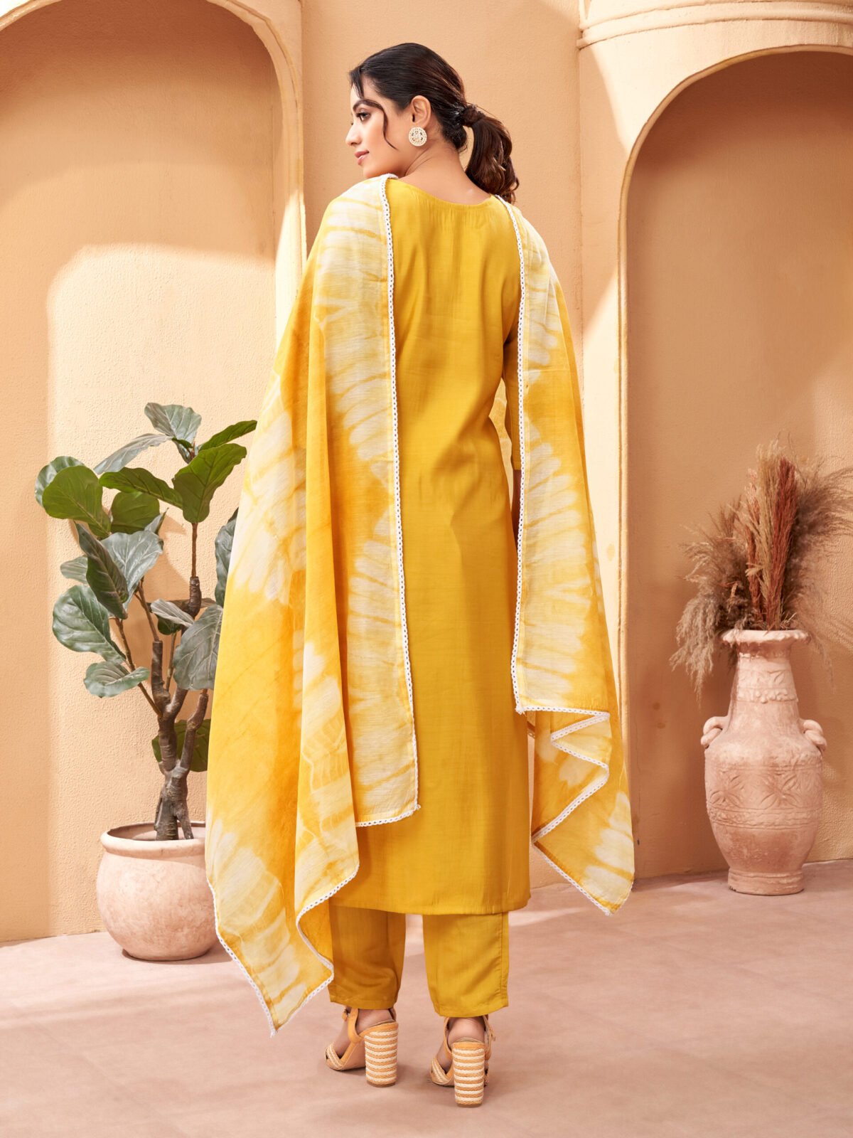 best women's clothing websites in surat